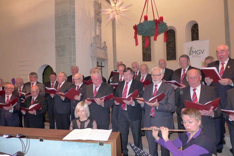 Der MGV Eintracht Hengsen lädt zu seinem Weihnachtskonzert am 3. Advent in die ev. Kirche Opherdicke ein. (Foto: MGV Eintracht Hengsen)
