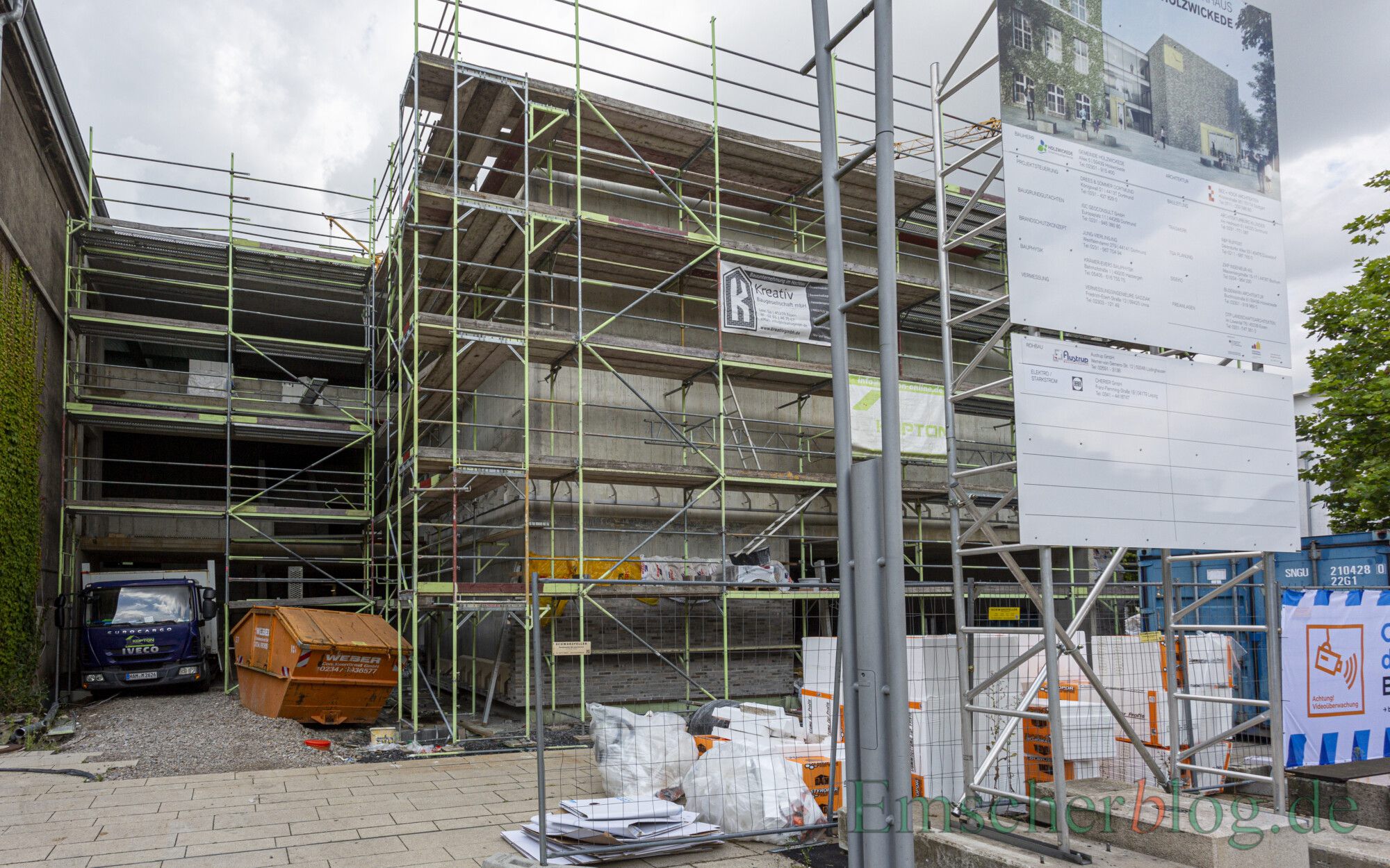 Das Ende und die technische Abnahme des Rohbaus stellt einen Meilenstein beim Bau des neuen Rat- und Bürgerhauses dar. (Foto: P. Gräber - Emscherblog)