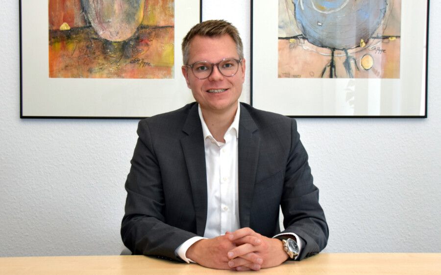 Kreisdirektor und Kämmerer Mike-Sebastian Janke hat den Haushaltsplanentwurf für das Jahr 2022 eingebracht. (Foto: Max Rolke – Kreis Unna)