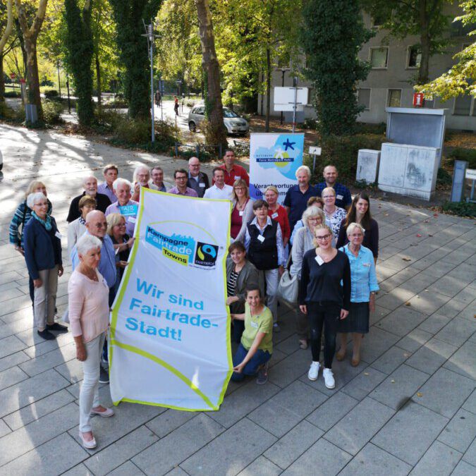 Die Steuerungsgruppe "Fairtrade Gemeinde Holzwickede" (Bild) hat die Titelerneuerung für Holzwickede als Fairtrade-Kommune beantragt. (Foto: Gemeinde Holzwickede)