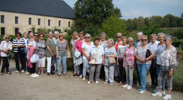 Die Teilnehmerinnen des Tagesausflugs der FU Holzwickede zum Kloster Dalheim. (Foto: privat)