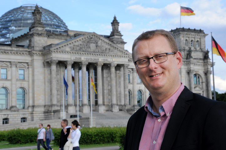 Wirbt für das Patenschaftsprogramm des Deutschen Bundestages: de4r heimische SPD-Bundestagsabgeordnete Oliver Kaczmarek . (Foto: SPD)