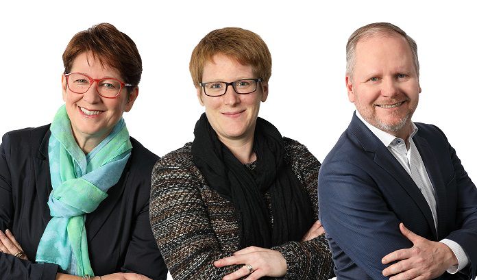 Sabine Radig, Anica Althoff und Jan Dettweiler (v. l.) vom Krisenteam der WFG stehen hilfesuchenden Unternehmen und Selbständigen aus dem Kreis Unna mit Rat und Tat zur Seite. (Foto: WFG Kreis Unna)