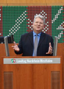 Der SPD-Landtagsabgeordnete Hartmut Ganzke appelliert: Jetzt beerben für den nächsten Jugend-Landtag. (Foto: SPD) 
