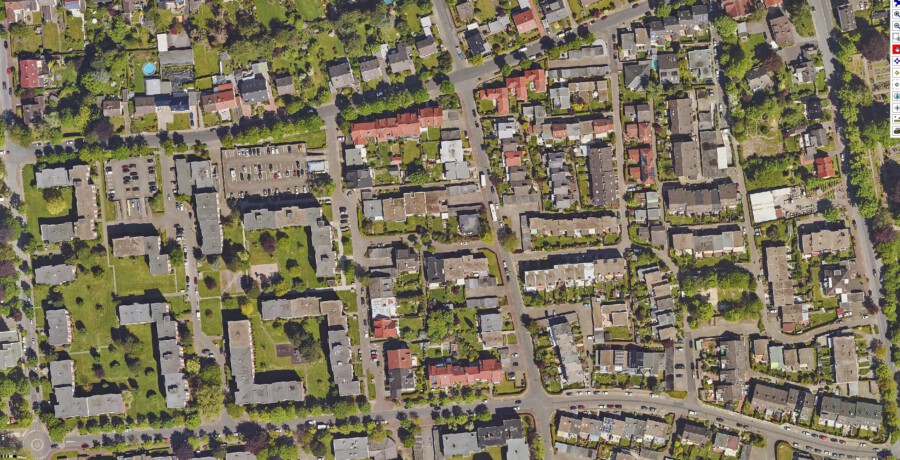 Dieses Luftbild zeigt das Karee zwischen Hamburger Allee (li.) und Friedhofstraße (re.) sowie Goethestraße (oben) und Berliner Allee (unten). (Luftbild: Geoservice.Kreis-Unna.de)  