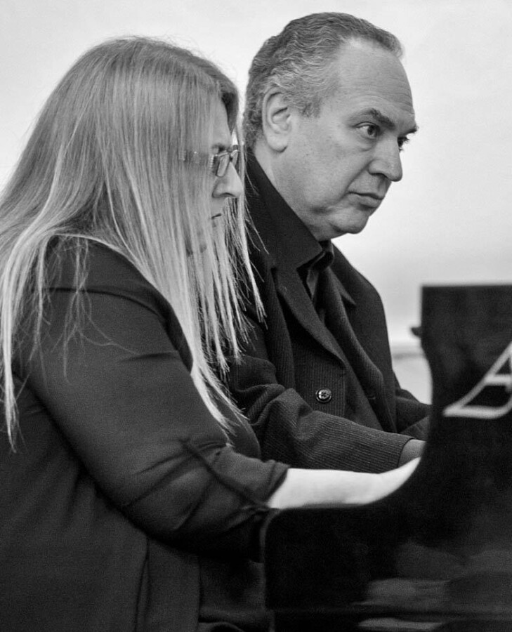Herausragendes Pianisten-Ehepaar aus Italien mit mit einem Faible für französische Klavierliteratur: Carla Aventaggiato und Maurizio Matarrese. (Foto:  Raffaele Puce - Freundeskreis) 