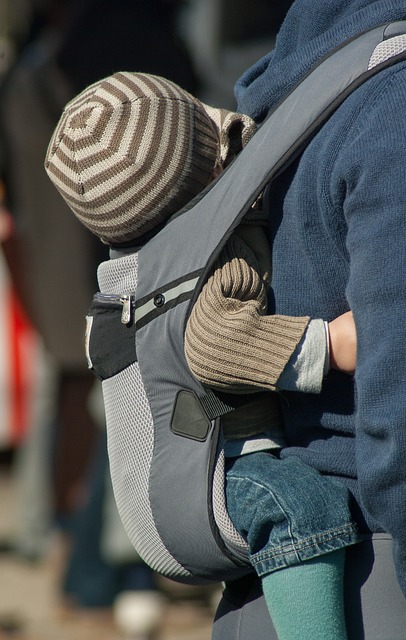 Das Familienbüro Holzwickede macht ein Beratungsangebot zu Babytragen und Tragetüchern. (Foto: Pixabay.de) 