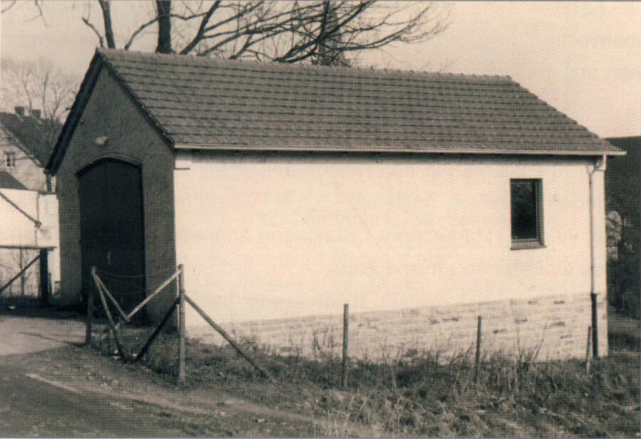 Das Feuerwehrgerätehaus auf dem Eickhoff. (Foto aus: "100 Jahre Löschgruppe Opherdicke") 